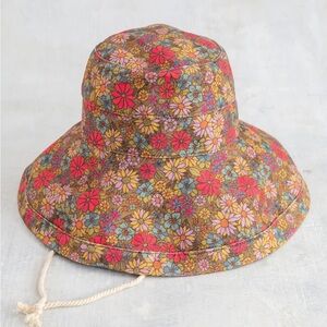 Natural Life floral bucket hat. Like new.